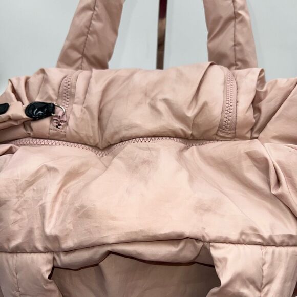 See by Chloe Bike Row Tote Nag in Pink Blush Nylon with COA - Picture 4 of 12